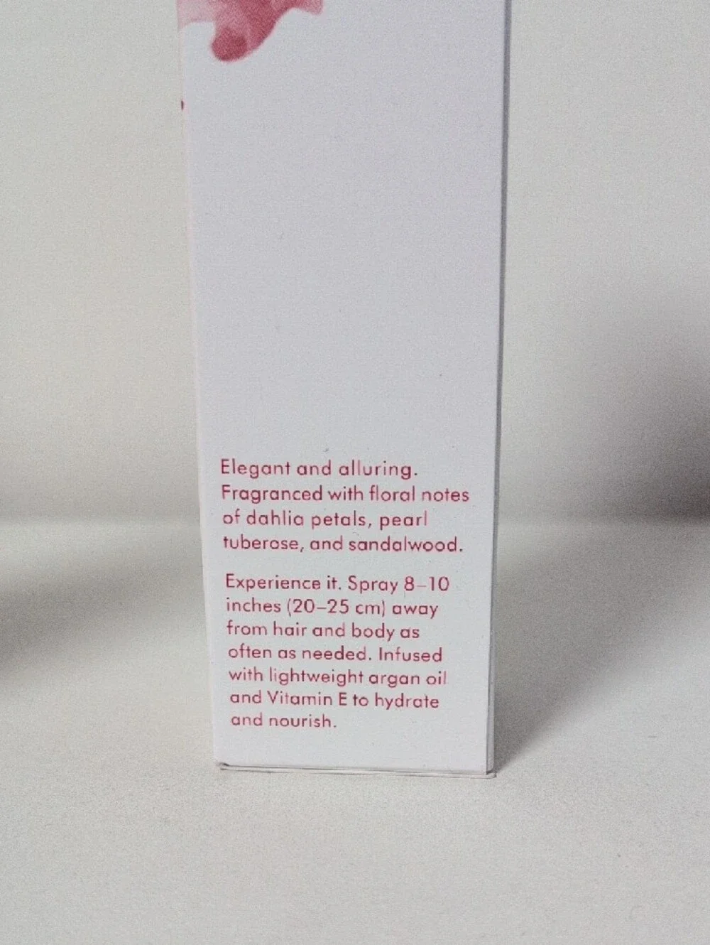 Moroccanoil Dahlia Rouge Fragrance Mist - Pink and Red Accents - Picture 6 of 8